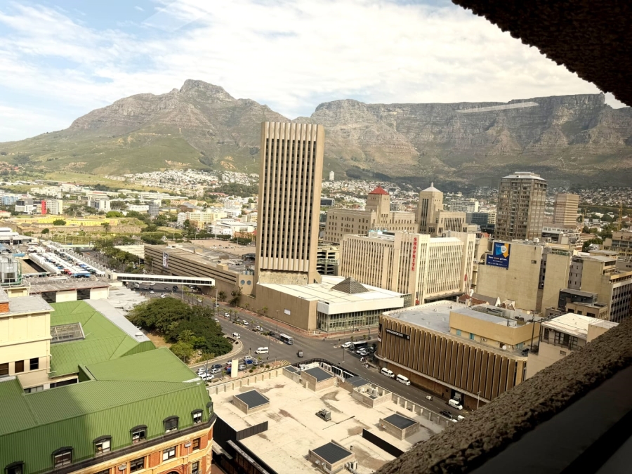 To Let Commercial Property for Rent in Foreshore Western Cape